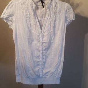 Stradivarius white top